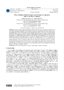 Effect of heating surface geometry on the droplets evaporation under Leidenfrost conditions